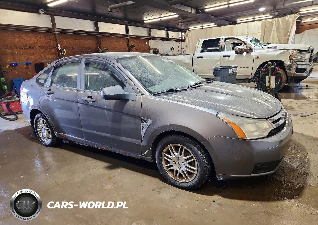 2010 Ford Focus Se VIN:1FAHP3FNXAW140810 - 4