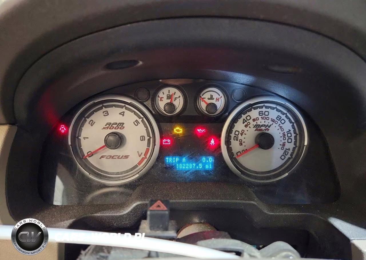2010 Ford Focus Se VIN:1FAHP3FNXAW140810 - 9