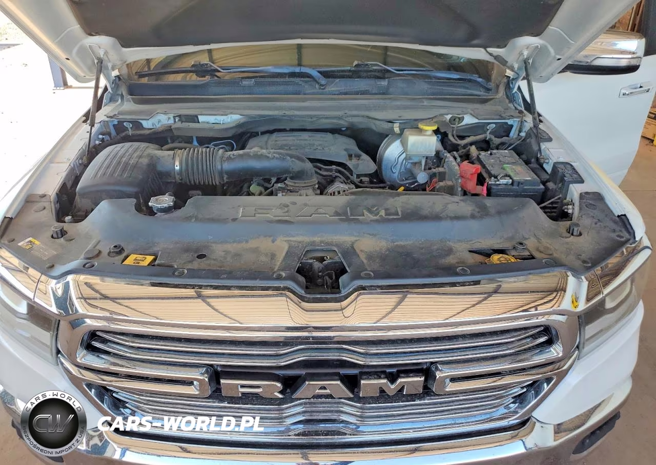 2019 Ram 1500 Laramie VIN:1C6RREJT1KN906089 - 11