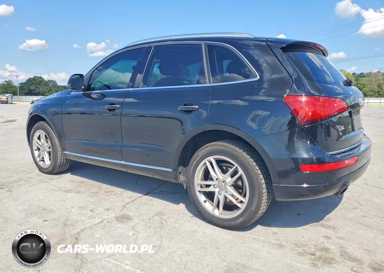 2015 Audi Q5 Premium VIN:WA1CFAFP5FA123456 - 2