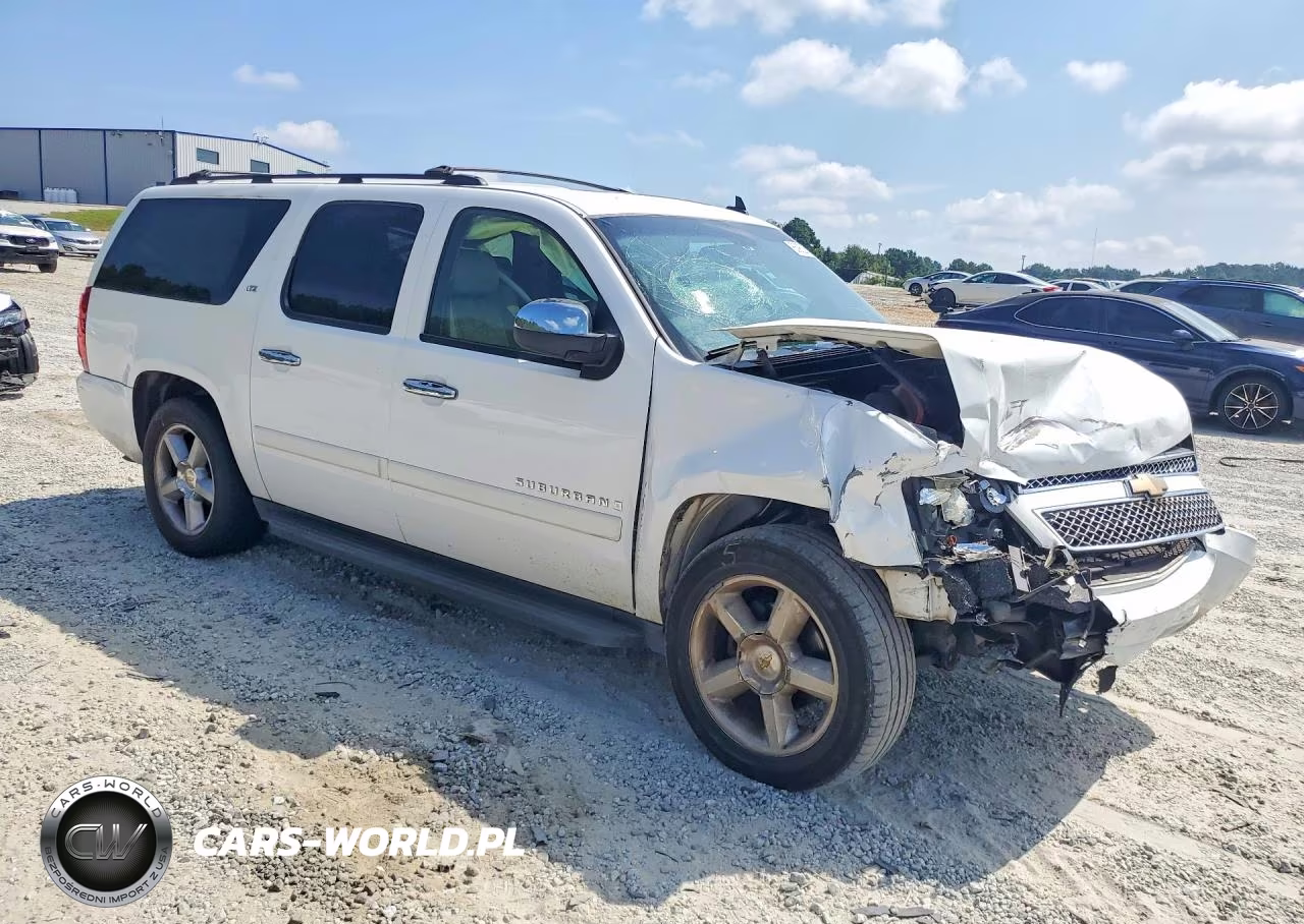 2007 Chevrolet Suburban C1500 VIN:1GNFC16057R403855 - 4