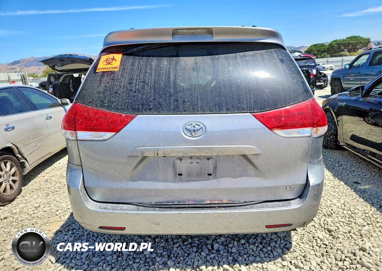 2011 Toyota Sienna Le VIN:5TDKK3DC1BS163037 - 6