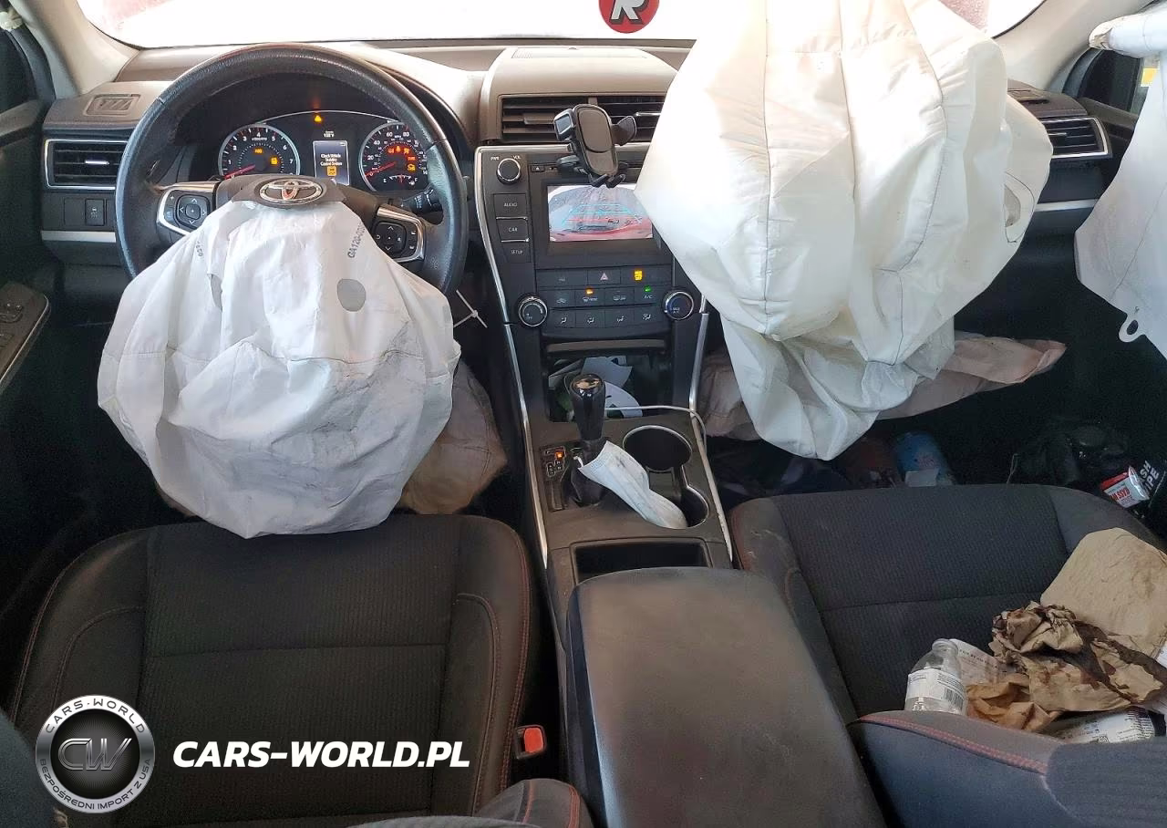 2017 Toyota Camry Se VIN:4T1BF1FK8HU688352 - 8