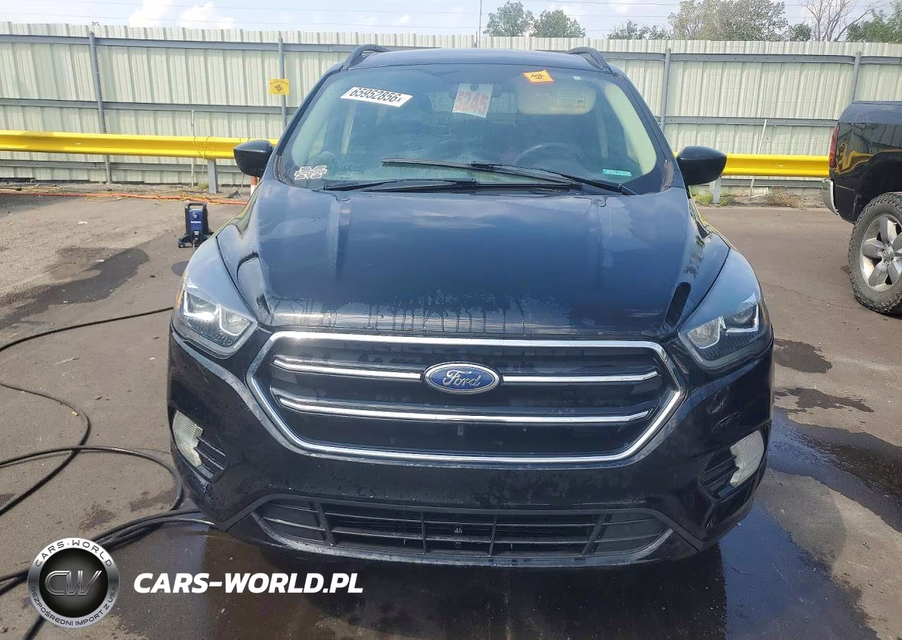 2018 Ford Escape Se VIN:1FMCU9GD8JUD49072 - 5