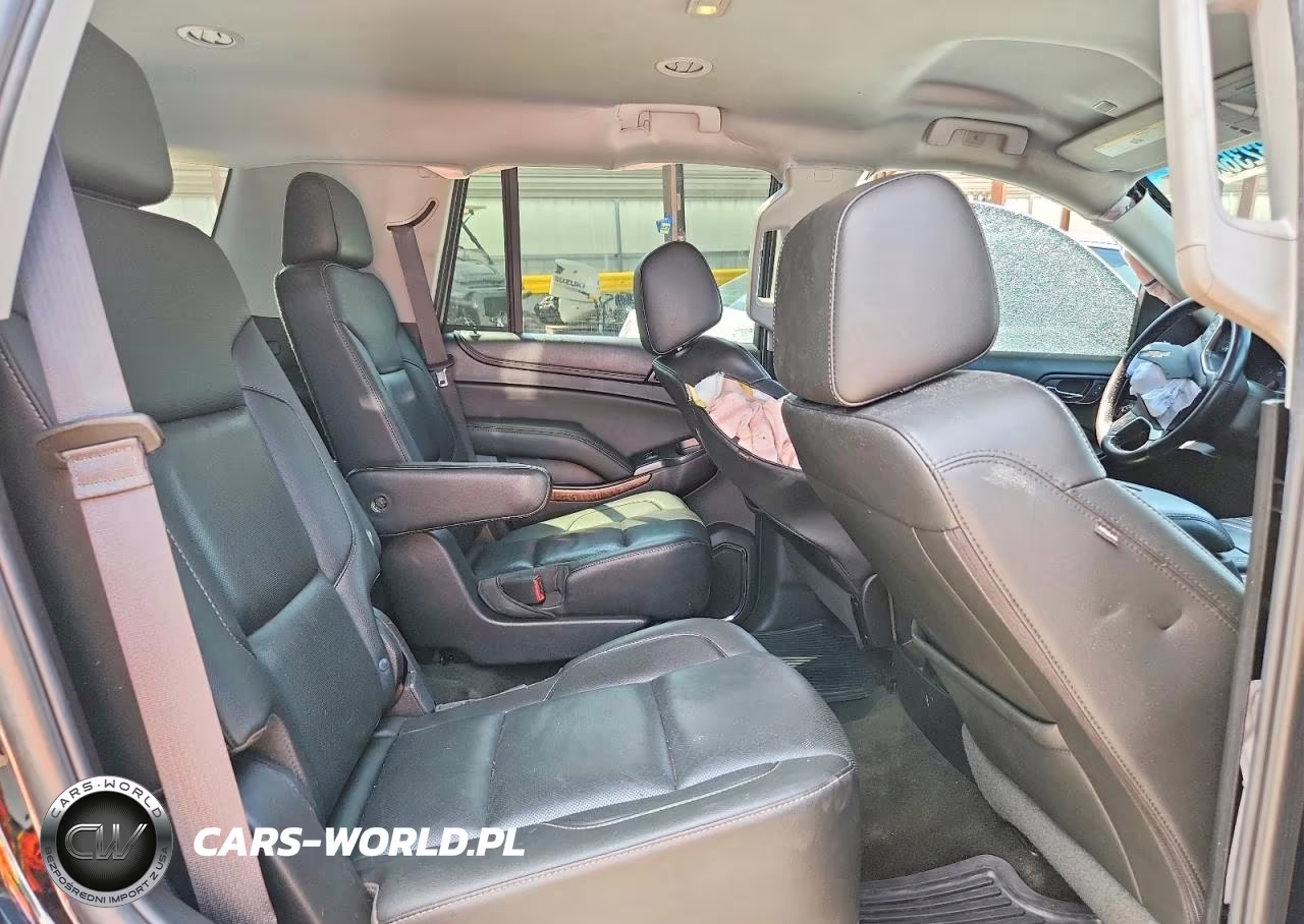 2018 Chevrolet Tahoe C1500 Premier VIN:1GNSCCKC8JR256755 - 11