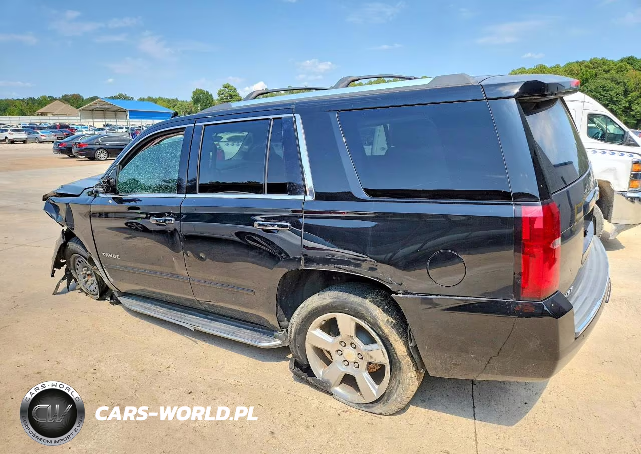 2018 Chevrolet Tahoe C1500 Premier VIN:1GNSCCKC8JR256755 - 2