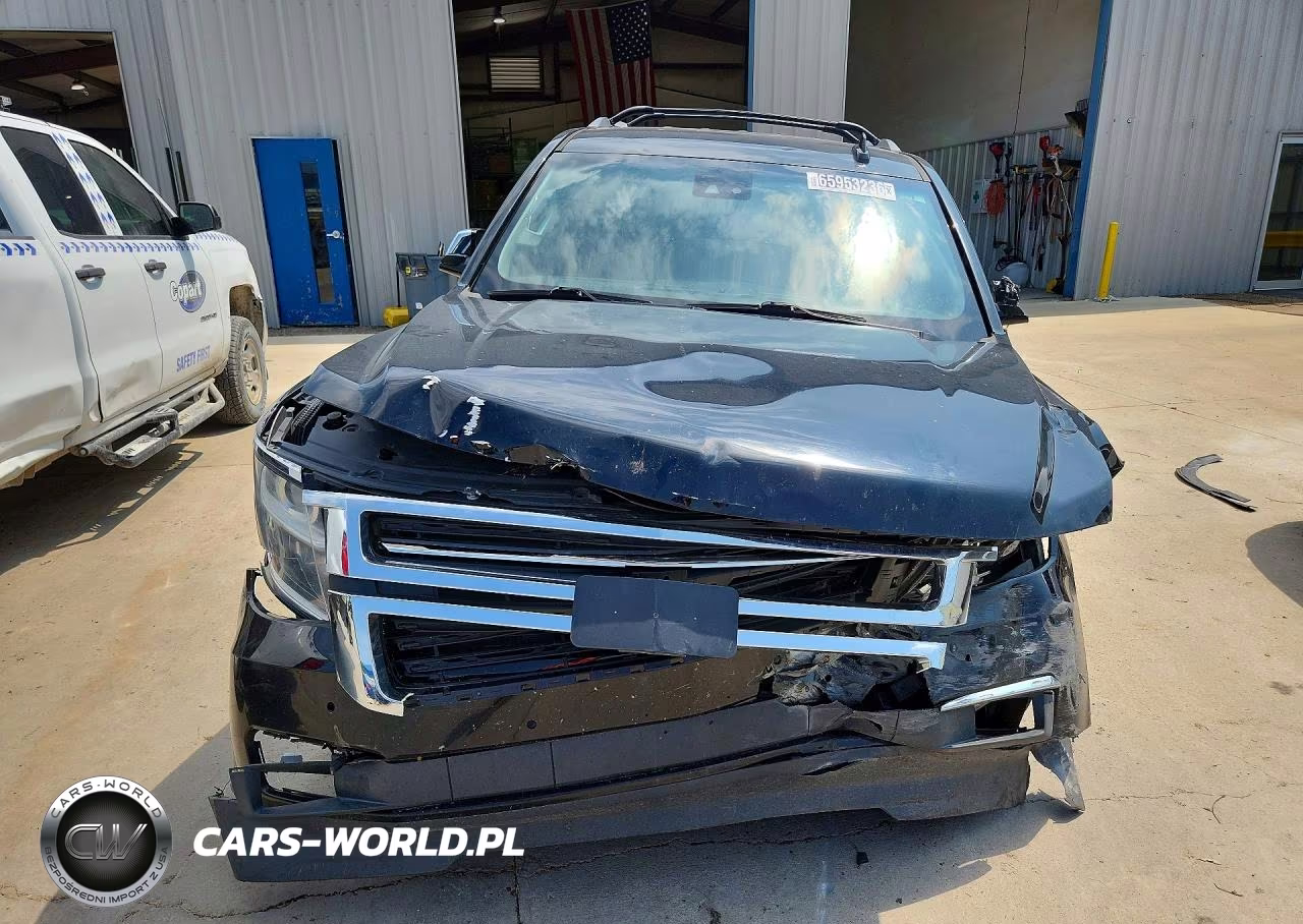 2018 Chevrolet Tahoe C1500 Premier VIN:1GNSCCKC8JR256755 - 5