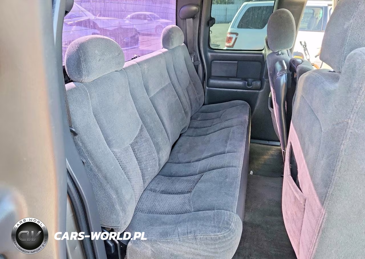 2003 Chevrolet Silverado C1500 VIN:1GCEC19V13Z331963 - 10