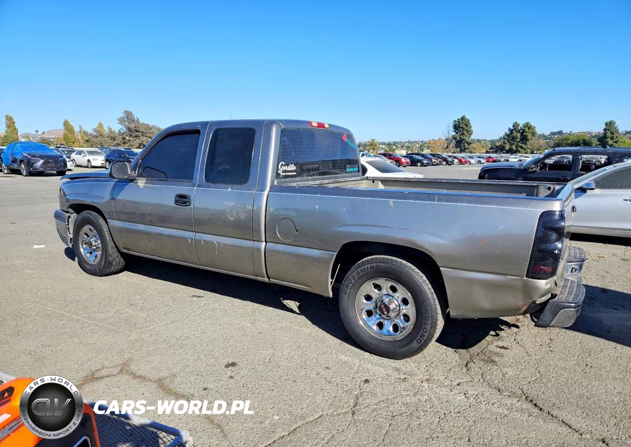 2003 Chevrolet Silverado C1500 VIN:1GCEC19V13Z331963 - 2