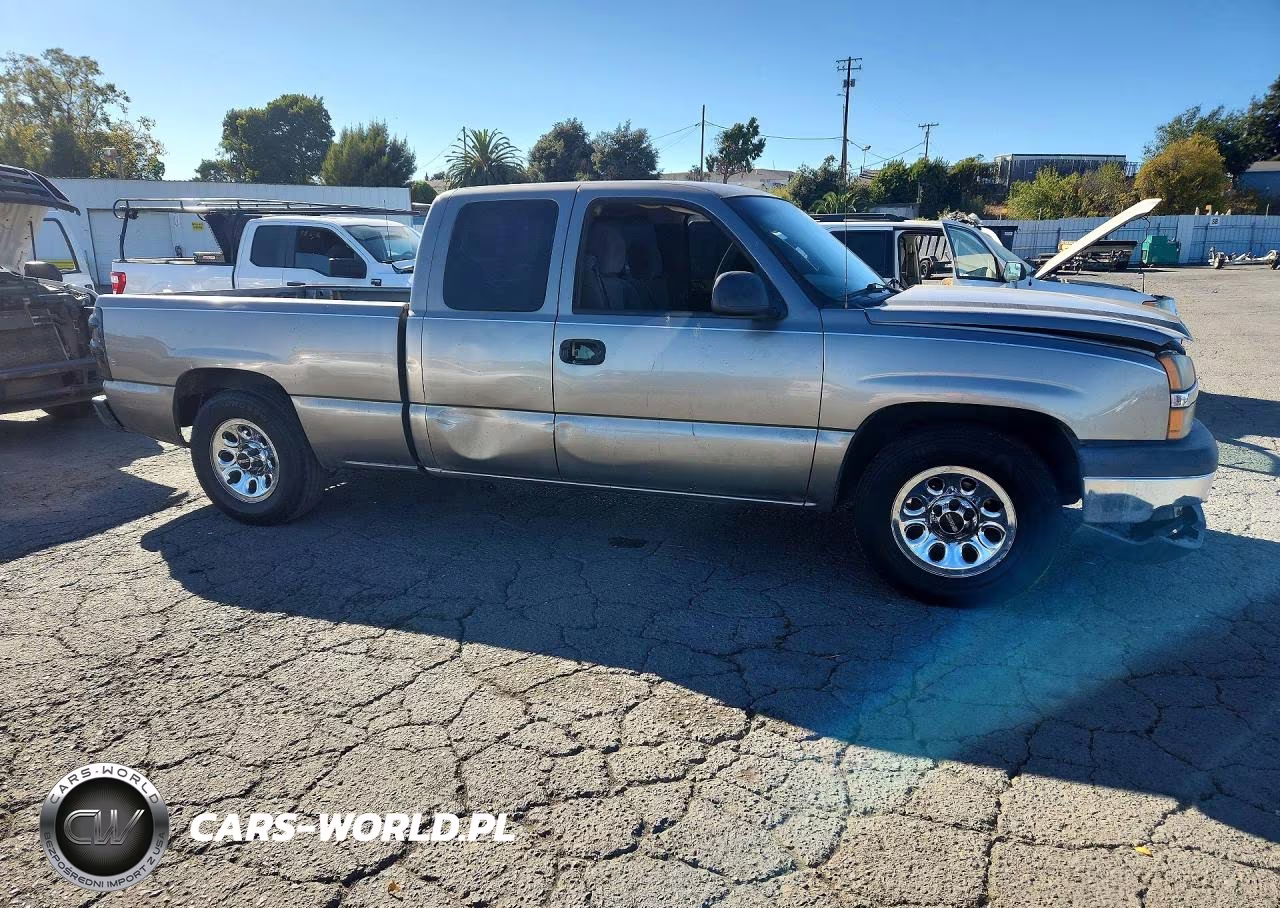 2003 Chevrolet Silverado C1500 VIN:1GCEC19V13Z331963 - 4
