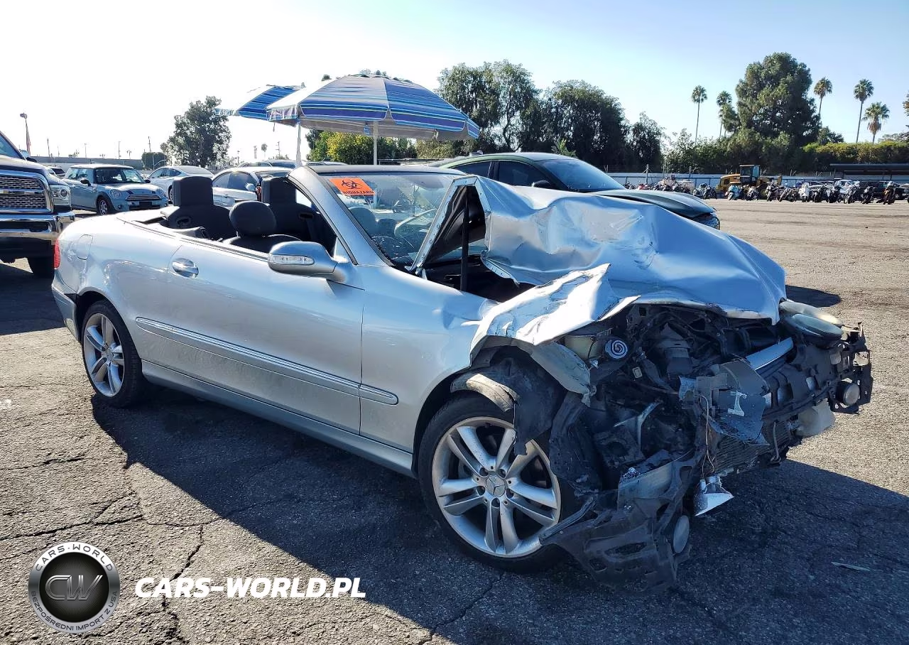 2006 Mercedes-Benz Clk 350 VIN:WDBTK56G26T070517 - 4