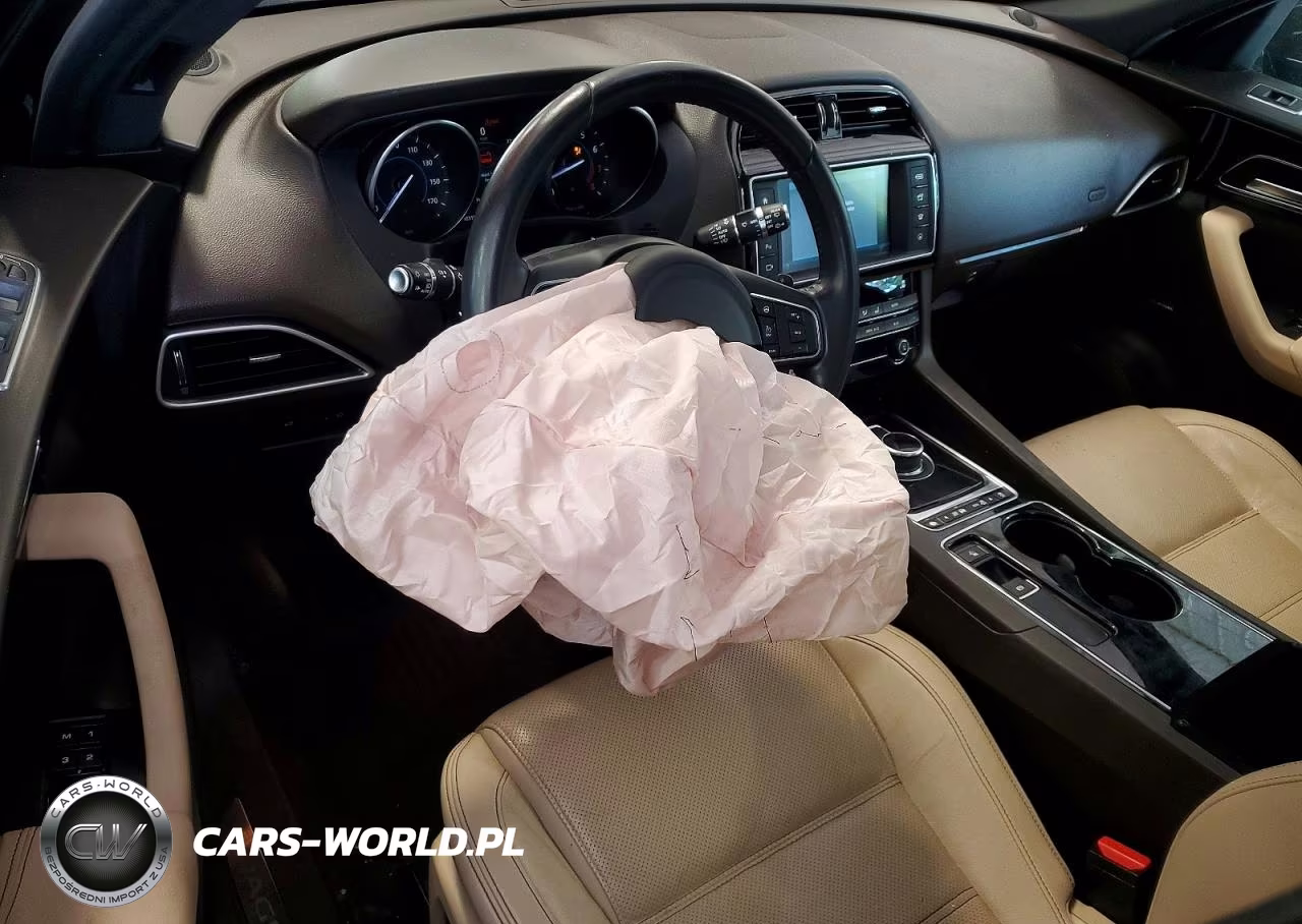 2017 Jaguar F-Pace Prestige VIN:SADCK2BV5HA897161 - 8