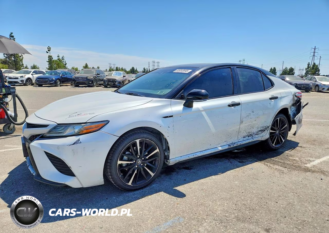 2018 Toyota Camry Xse