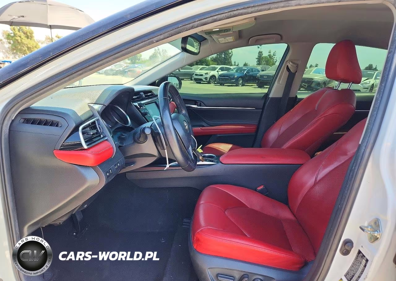 2018 Toyota Camry Xse VIN:4T1B61HK9JU086739 - 7