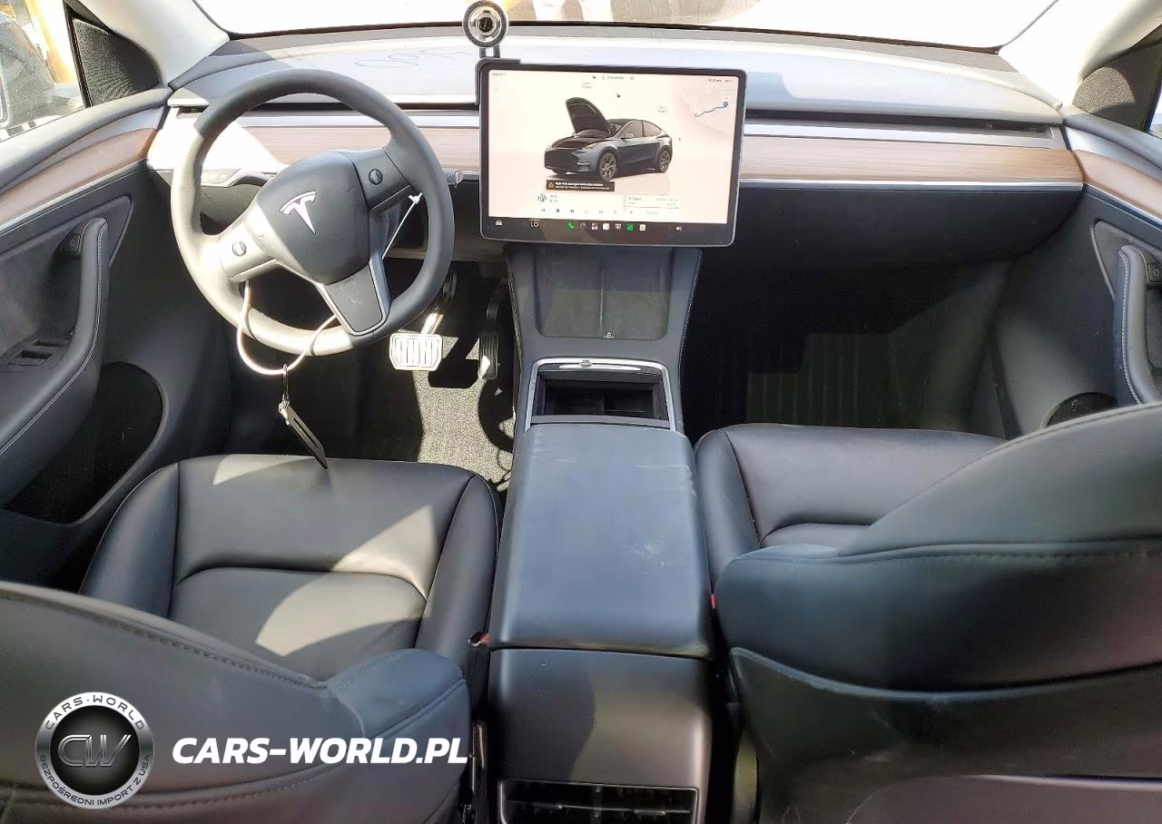 2025 Tesla Model Y VIN:7SAYGDEE4SF216709 - 8