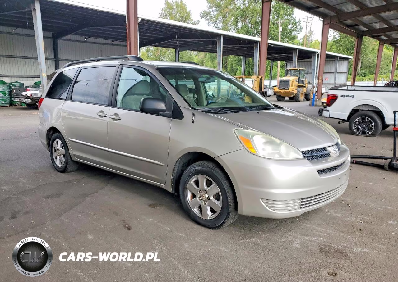 2004 Toyota Sienna Le 7 Passenger VIN:5TDZA23C74S088358 - 4