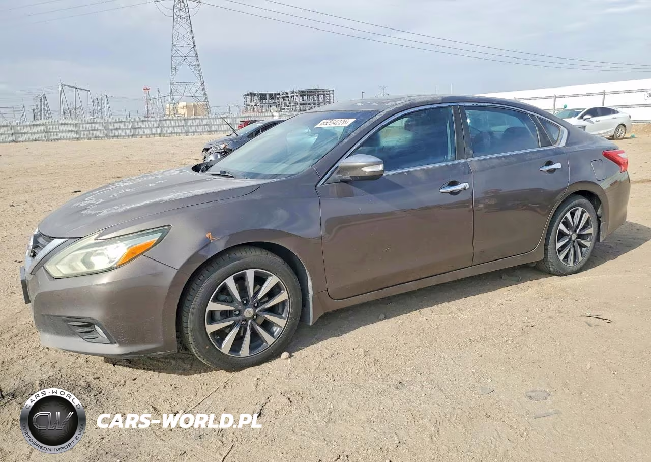 2016 Nissan Altima 2.5 Sv – zdjęcie 1 z 12