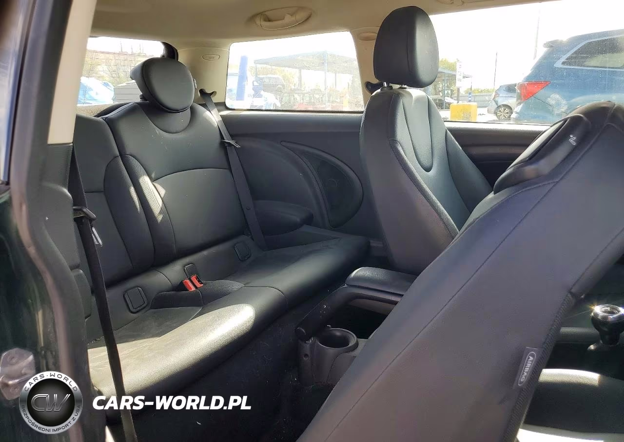 2012 Mini Cooper VIN:WMWSU3C5XCT184577 - 10