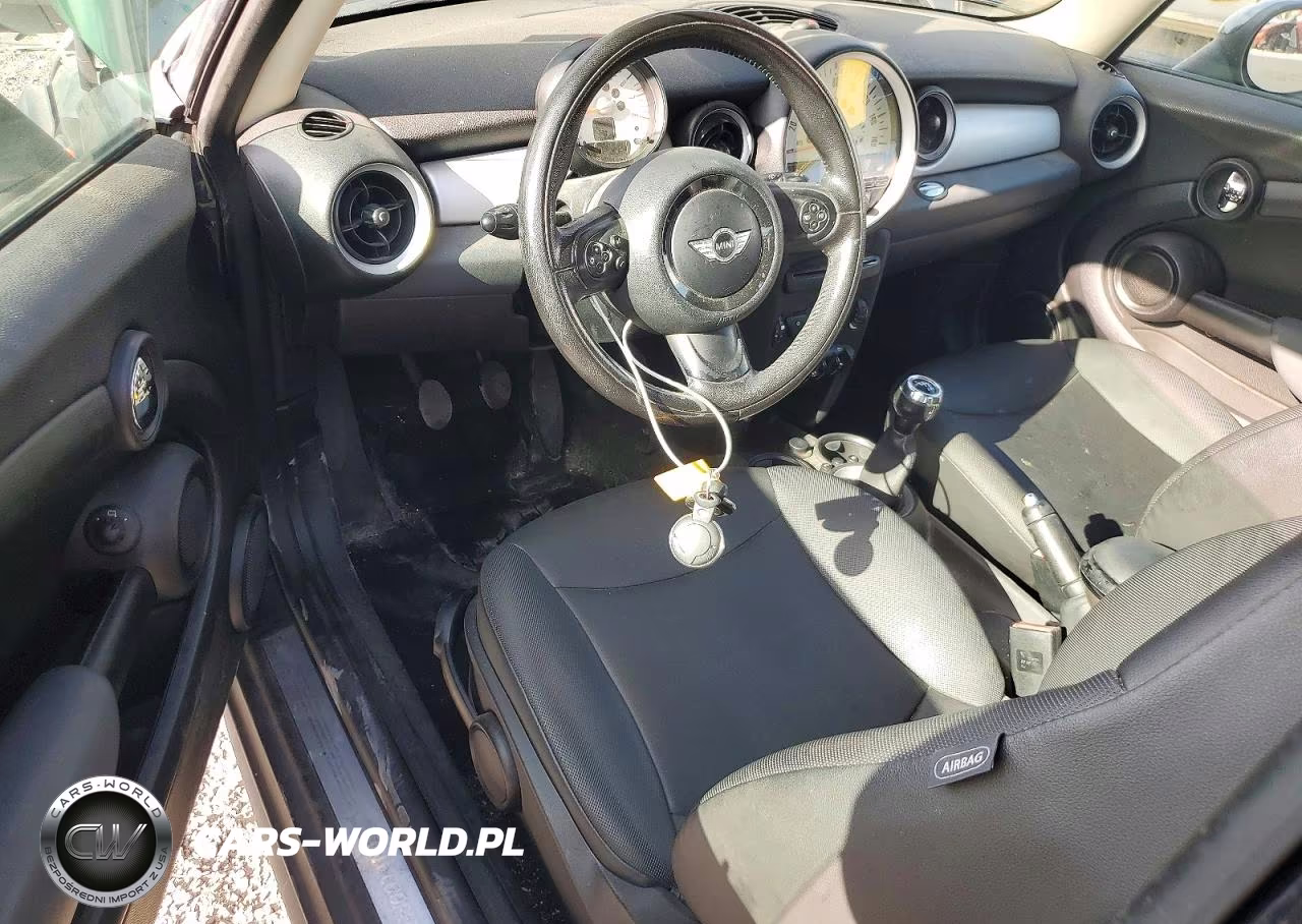 2012 Mini Cooper VIN:WMWSU3C5XCT184577 - 8