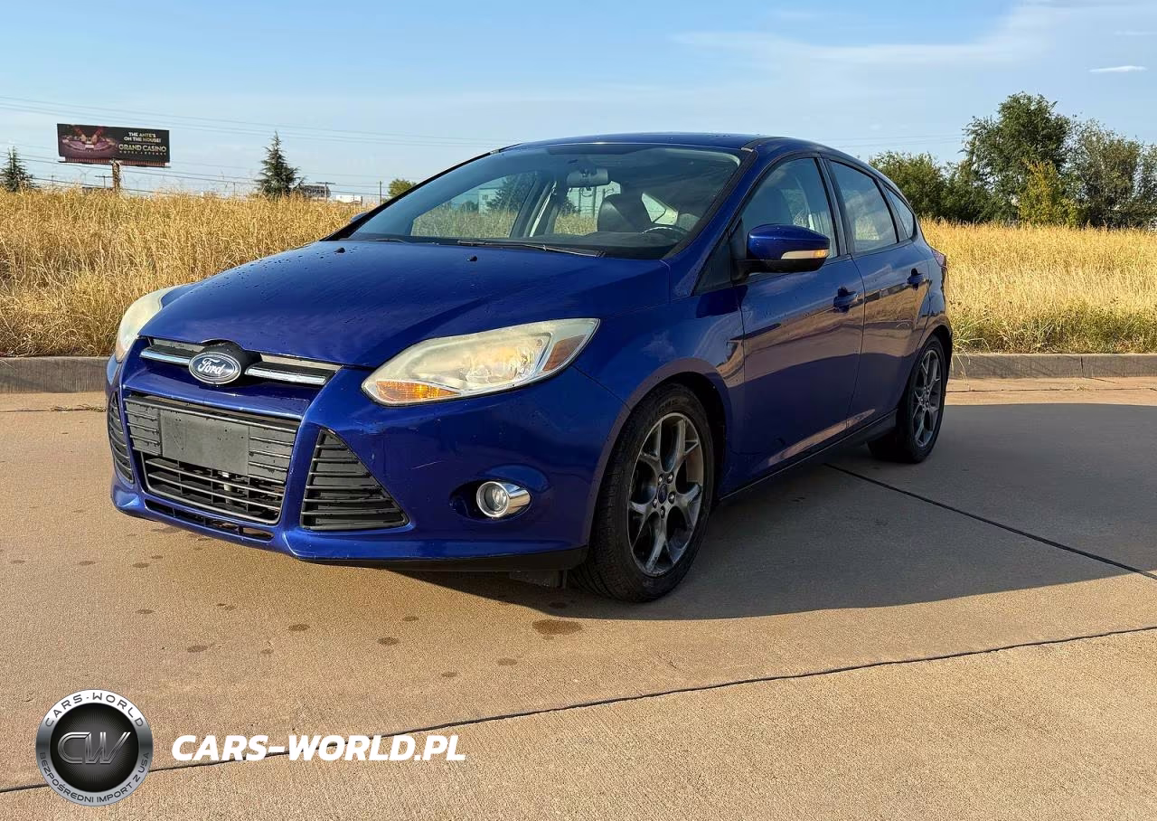 2014 Ford Focus Se VIN:1FADP3K23EL333401 - 2