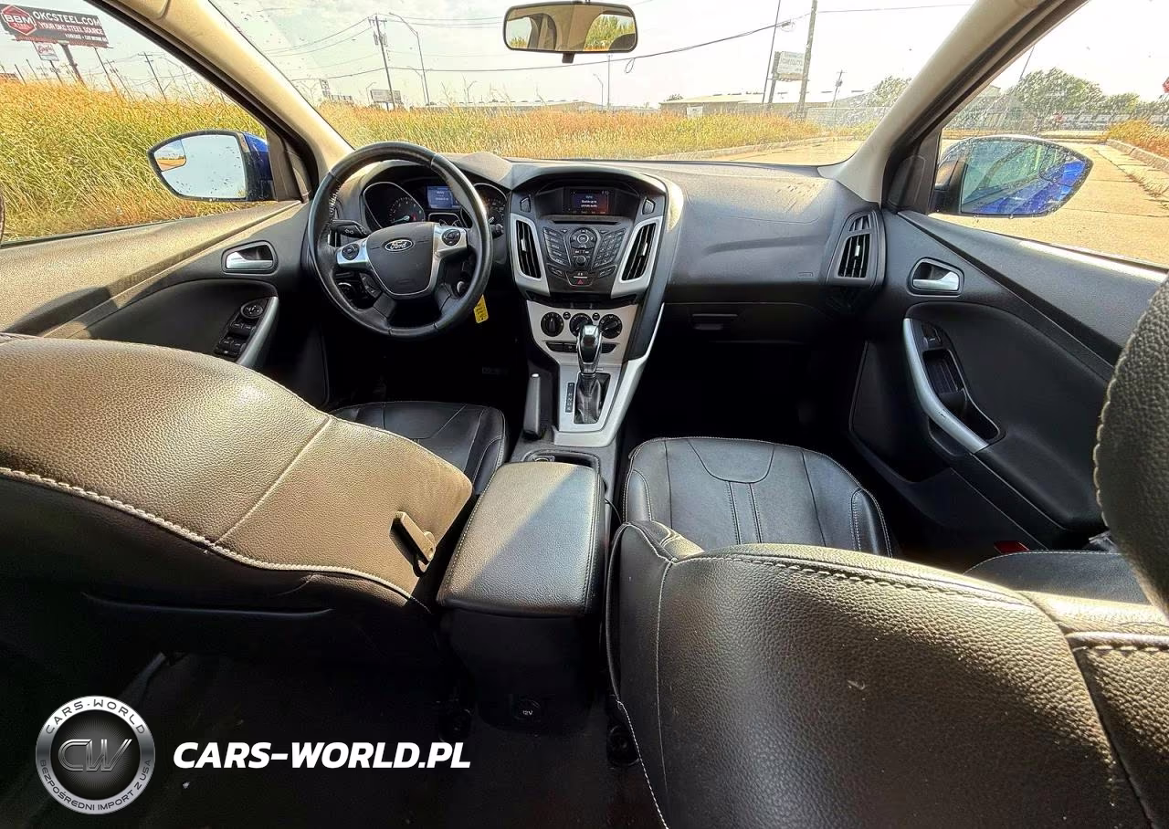 2014 Ford Focus Se VIN:1FADP3K23EL333401 - 9