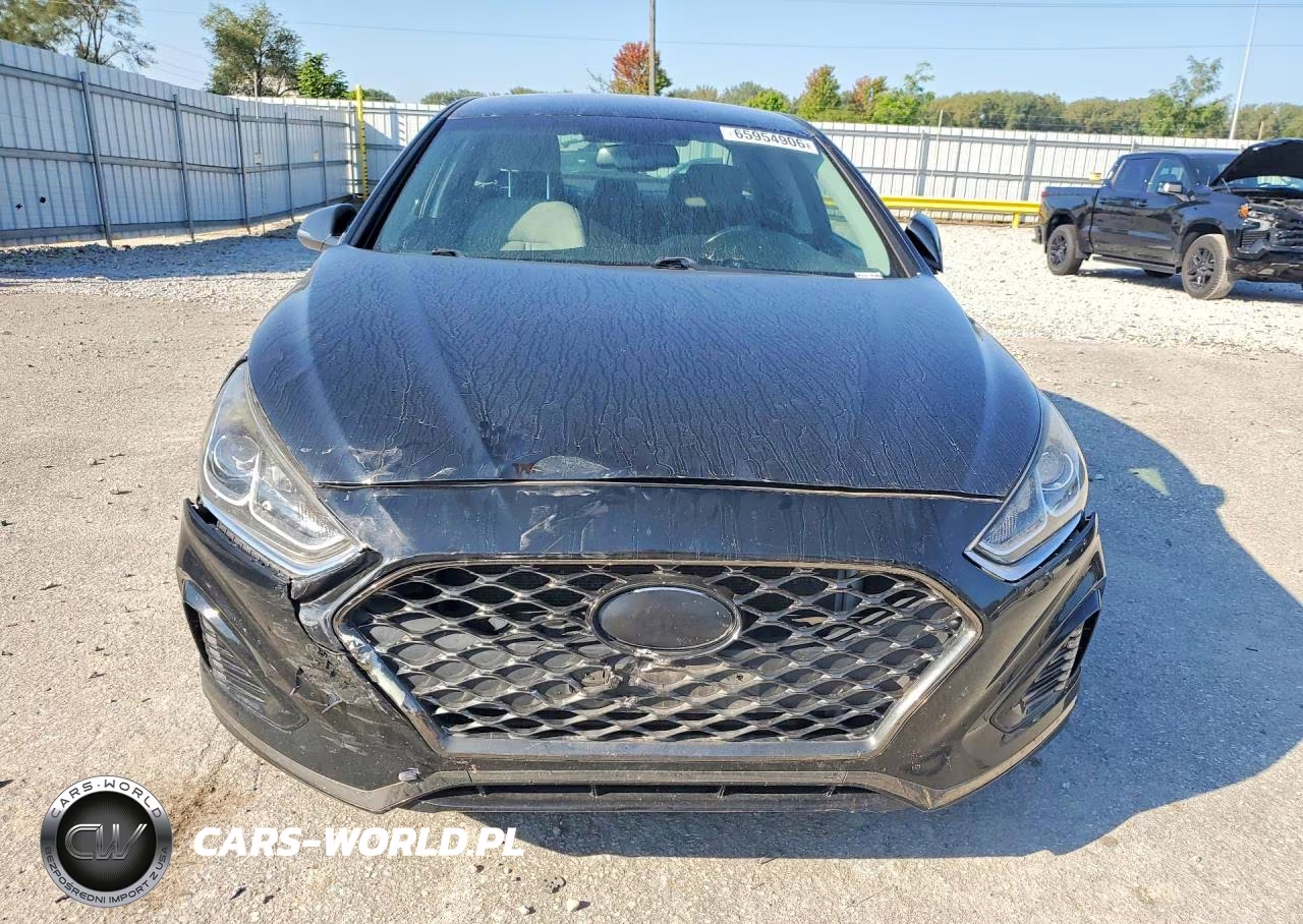 2018 Hyundai Sonata Sel+ VIN:5NPE34AF6JH712489 - 5