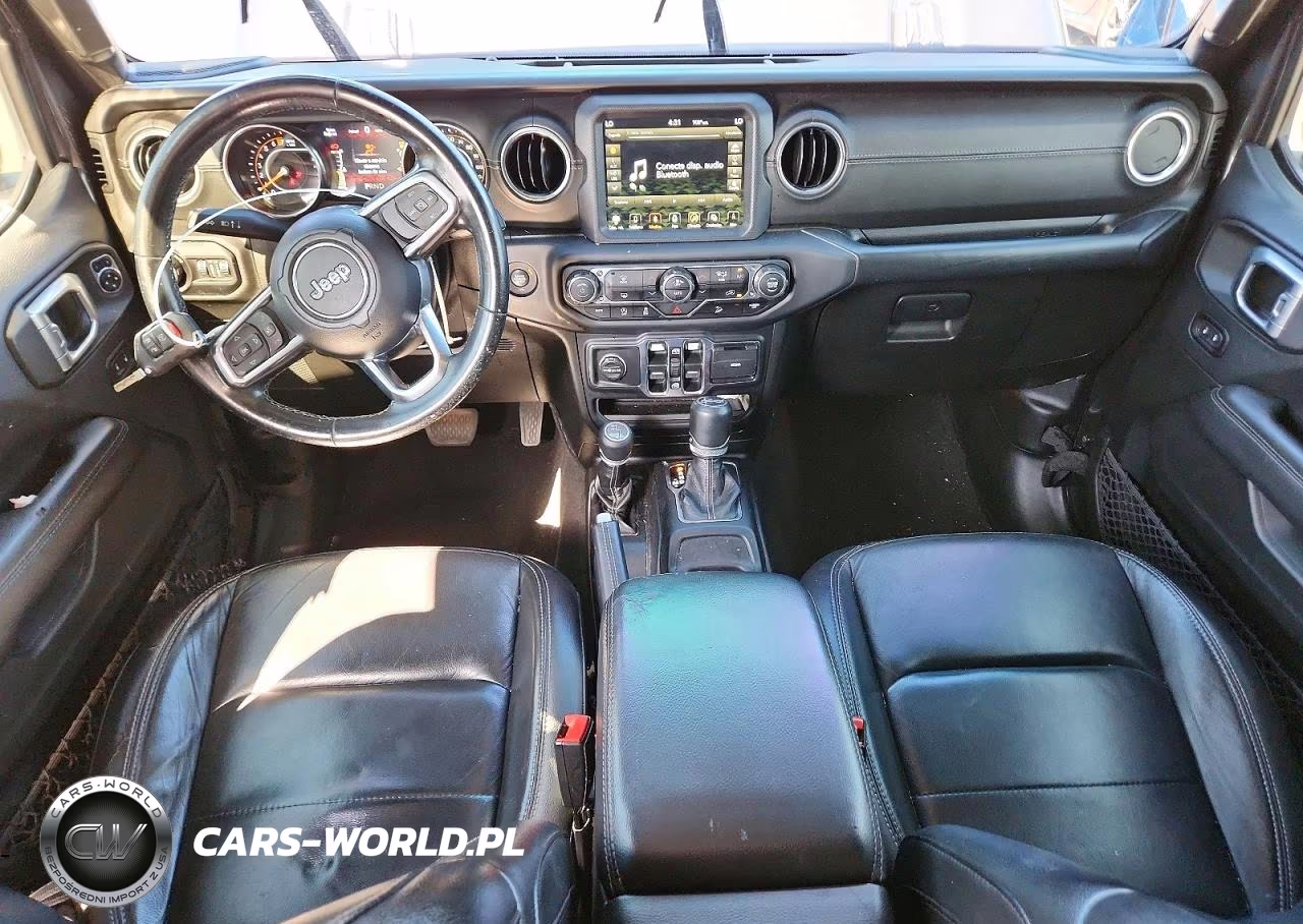 2018 Jeep Wrangler Unlimited Sahara VIN:1C4HJXEG2JW311216 - 8