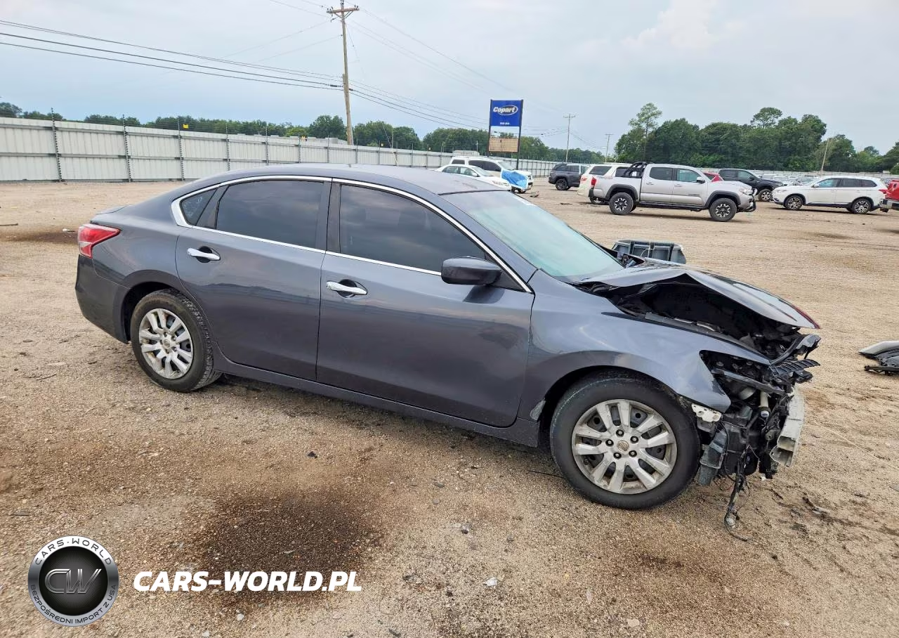2013 Nissan Altima 2.5 VIN:1N4AL3AP9DC253885 - 4