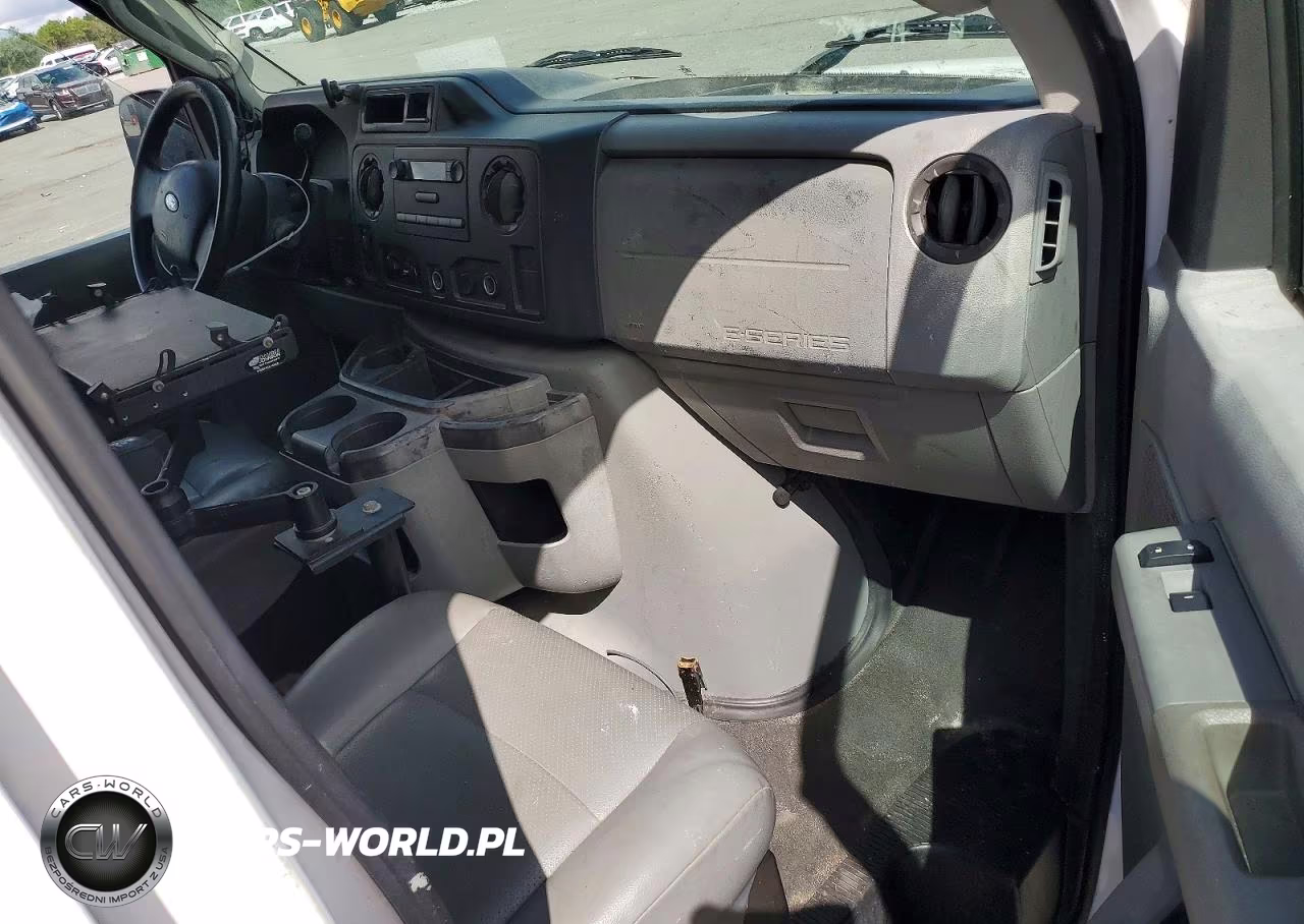 2010 Ford Econoline E250 Van VIN:1FTNE2EW1ADA88034 - 8