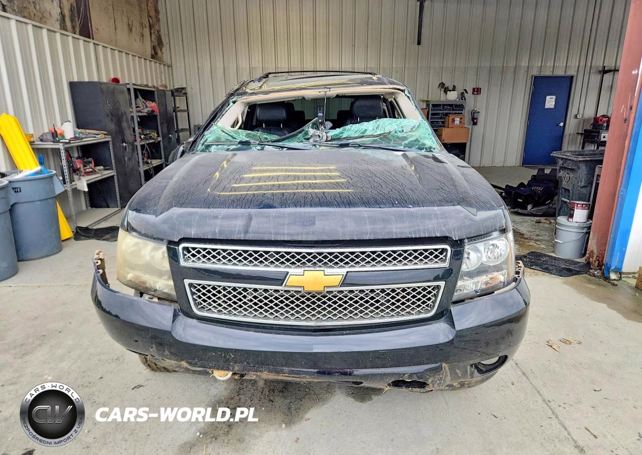 2008 Chevrolet Tahoe K1500 VIN:1GNFK130X8R275878 - 5