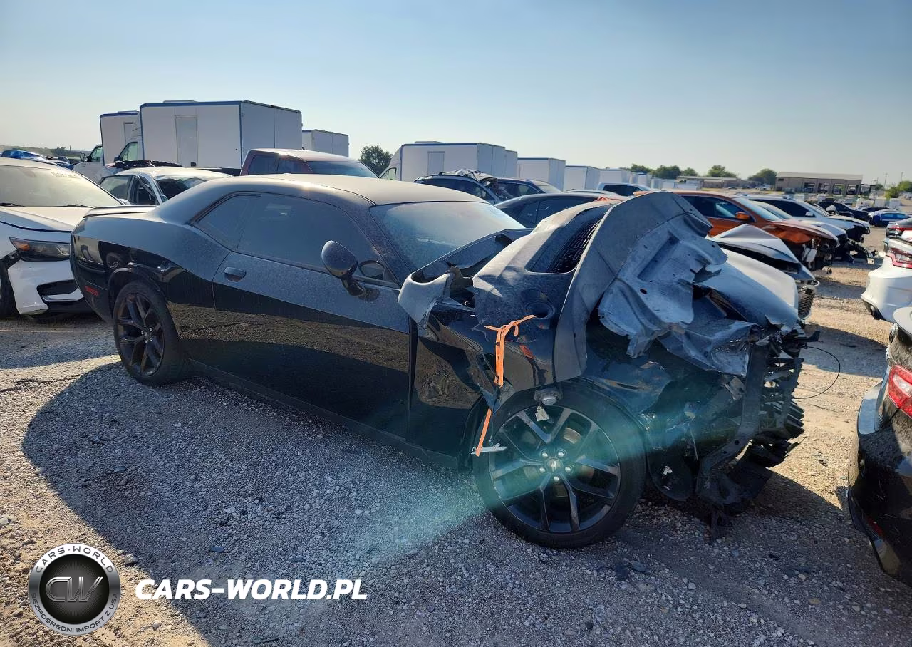 2021 Dodge Challenger Sxt VIN:2C3CDZAG0MH509884 - 4