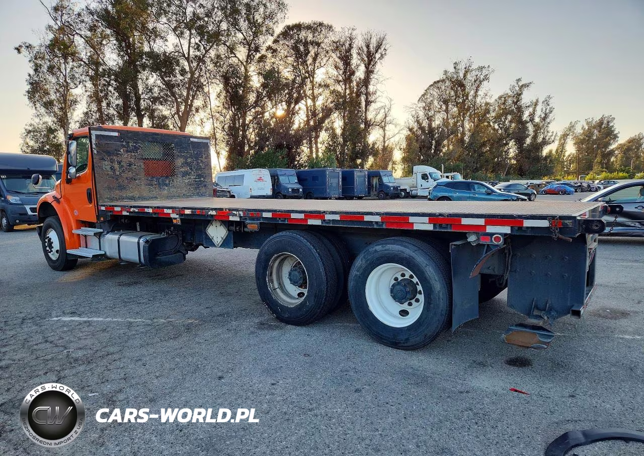 2018 Freightliner M2 106 Medium Duty VIN:1FVHCYFE2JHJU0084 - 2