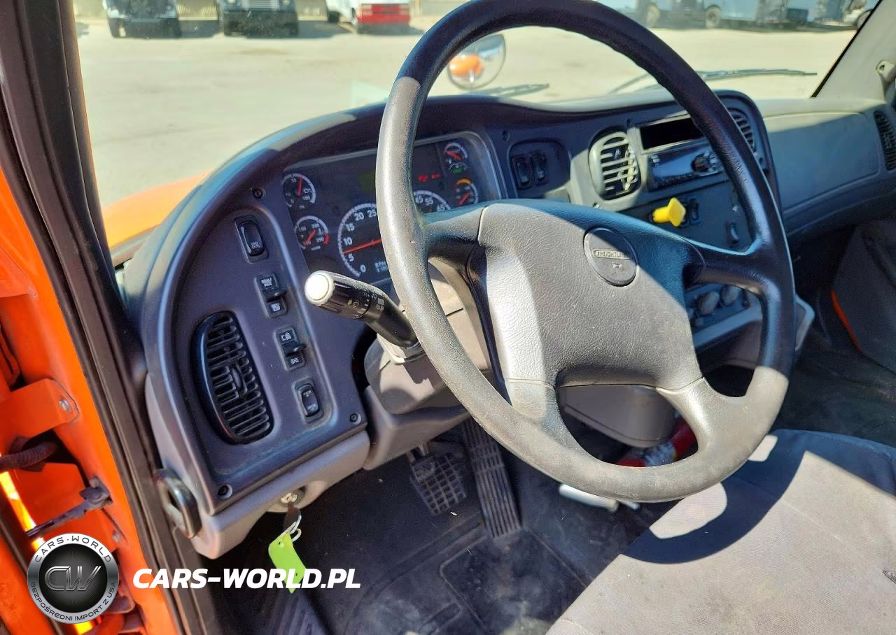 2018 Freightliner M2 106 Medium Duty VIN:1FVHCYFE2JHJU0084 - 8