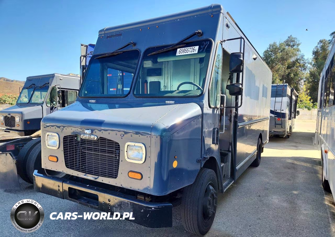 2020 Freightliner Mt45G Chassis Delivery Truck