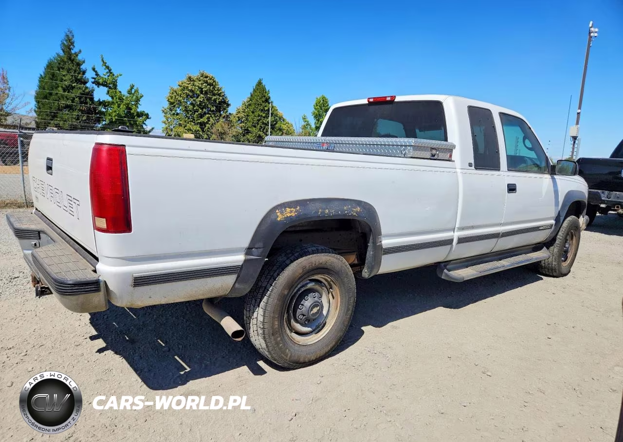 1998 Chevrolet Gmt-400 K2500 VIN:1GCGK29J7WE181593 - 3
