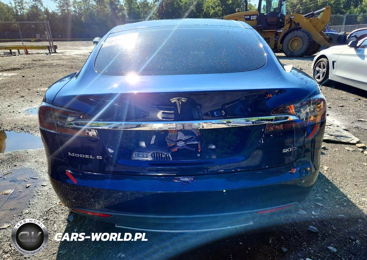 2016 Tesla Model S VIN:5YJSA1E2XGF128926 - 6