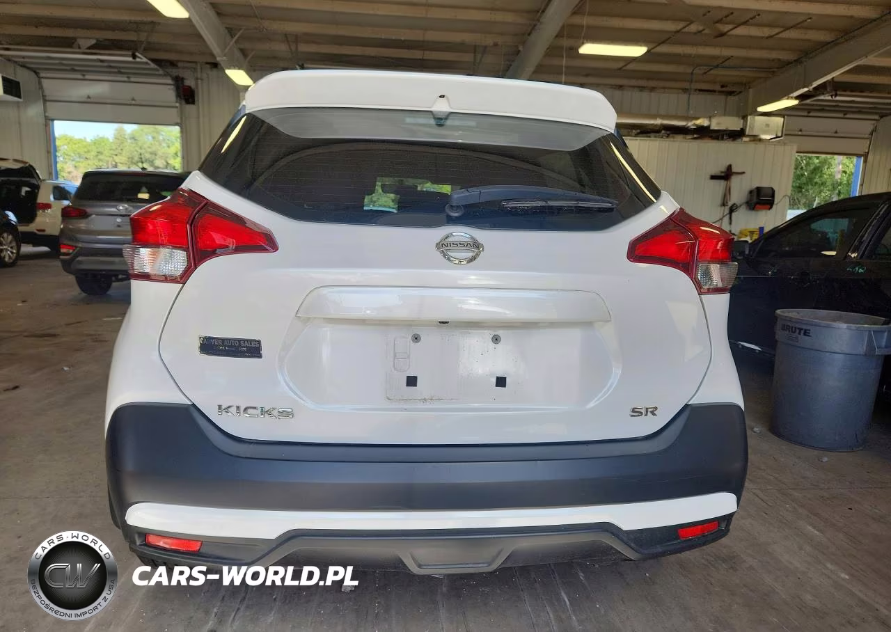 2019 Nissan Kicks Sr VIN:3N1CP5CU7KL529376 - 6