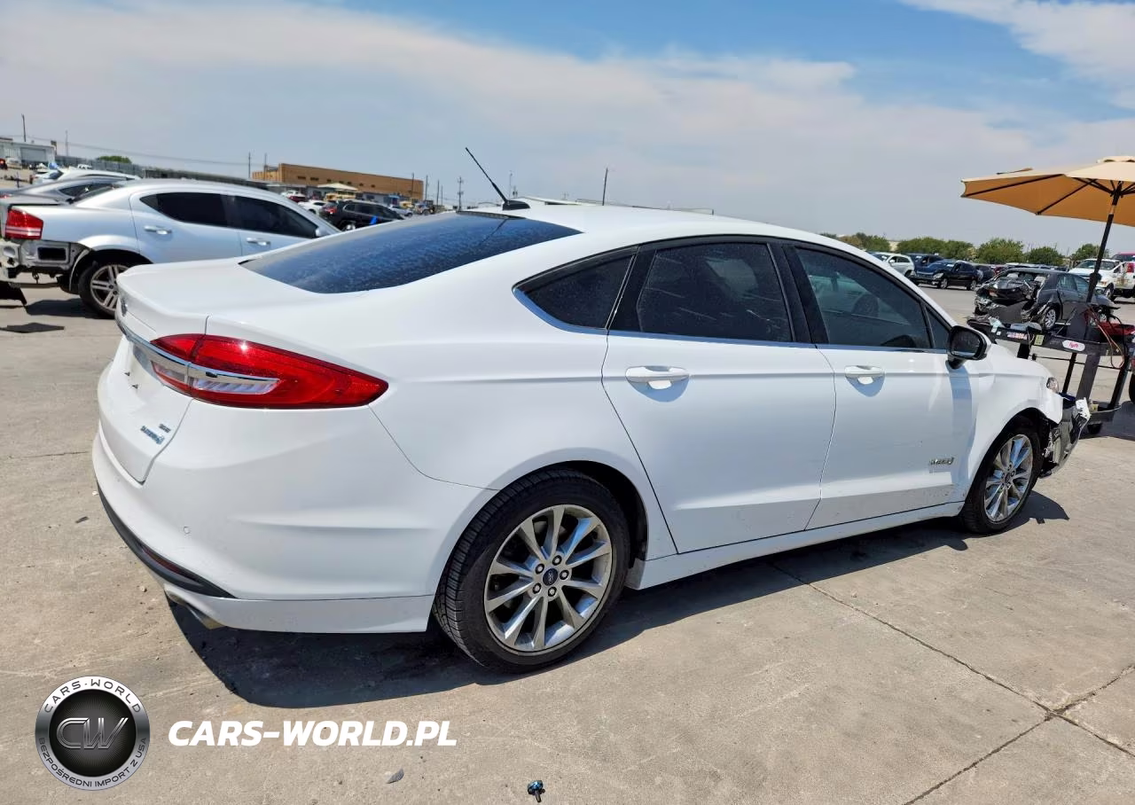 2017 Ford Fusion Se Hybrid VIN:3FA6P0LU2HR264939 - 3