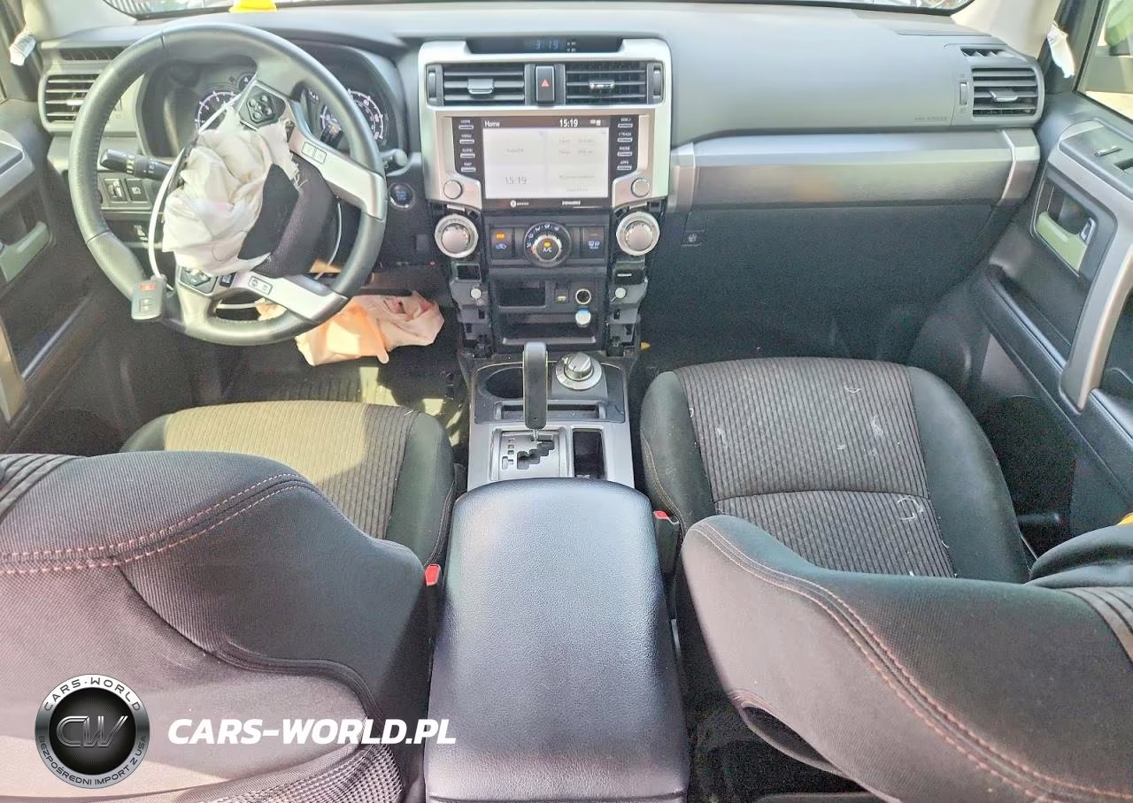 2021 Toyota 4Runner Trail Edition VIN:JTEBU5JRXM5928023 - 8