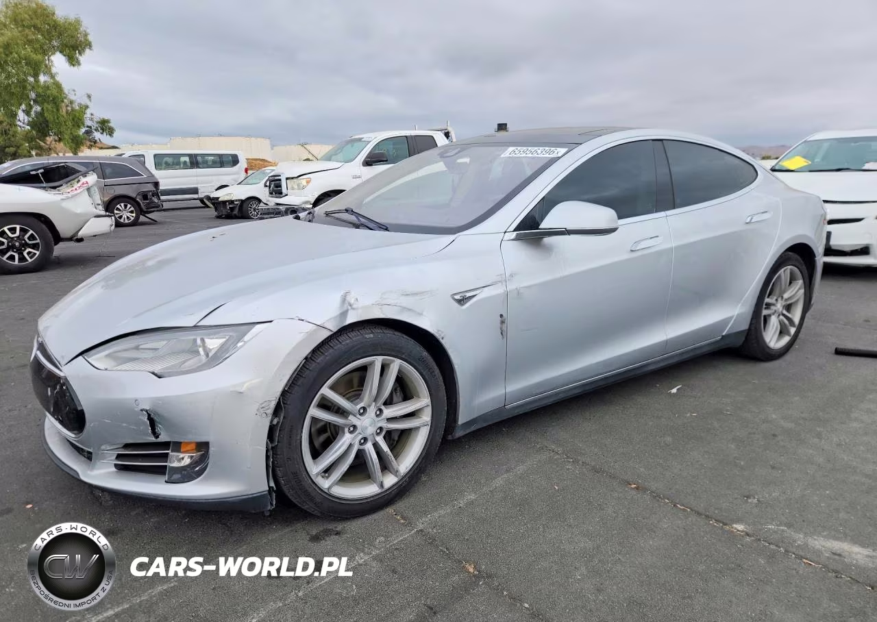 2014 Tesla Model S VIN:5YJSA1S11EFP49478 - 1