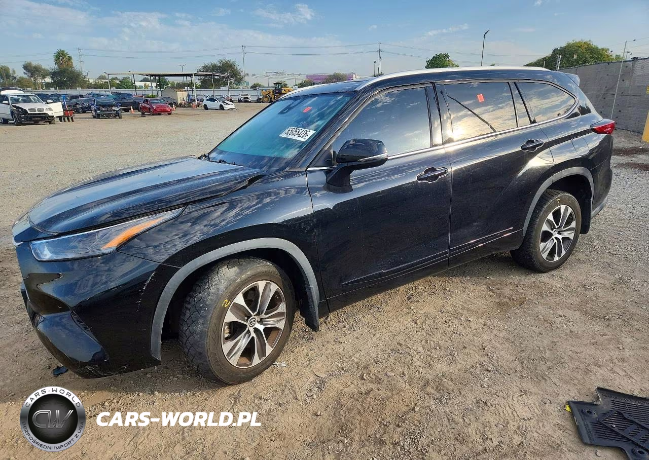 2022 Toyota Highlander Xle