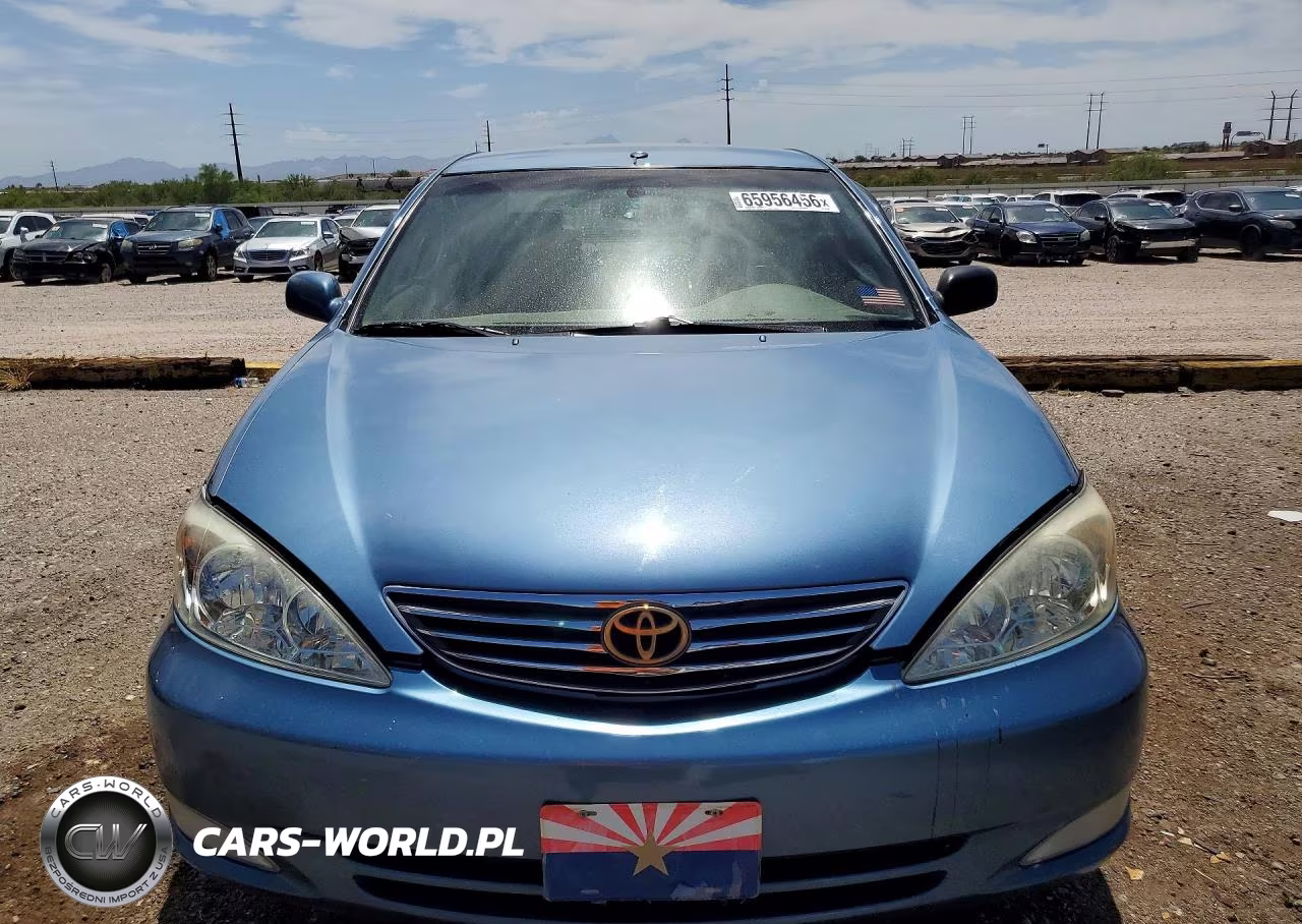 2004 Toyota Camry Xle VIN:4T1BE32KX4U889359 - 5