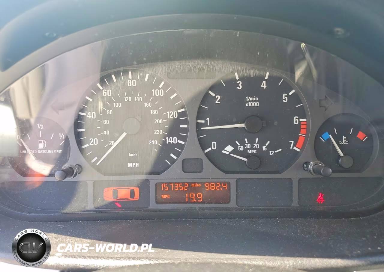 2002 BMW 325 I VIN:WBAEV33462KL58392 - 9