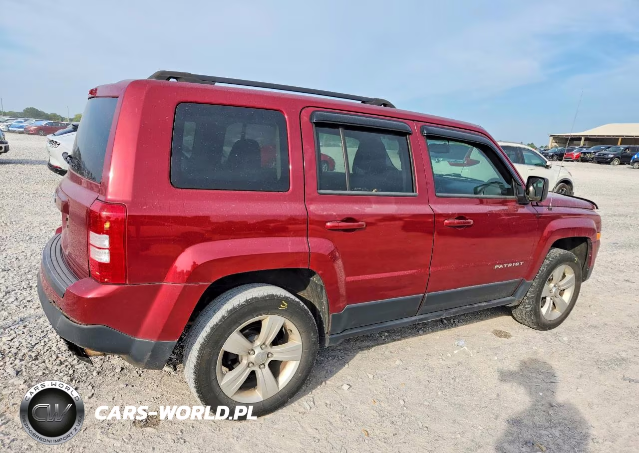 2015 Jeep Patriot Sport VIN:1C4NJRBB1FD249124 - 3