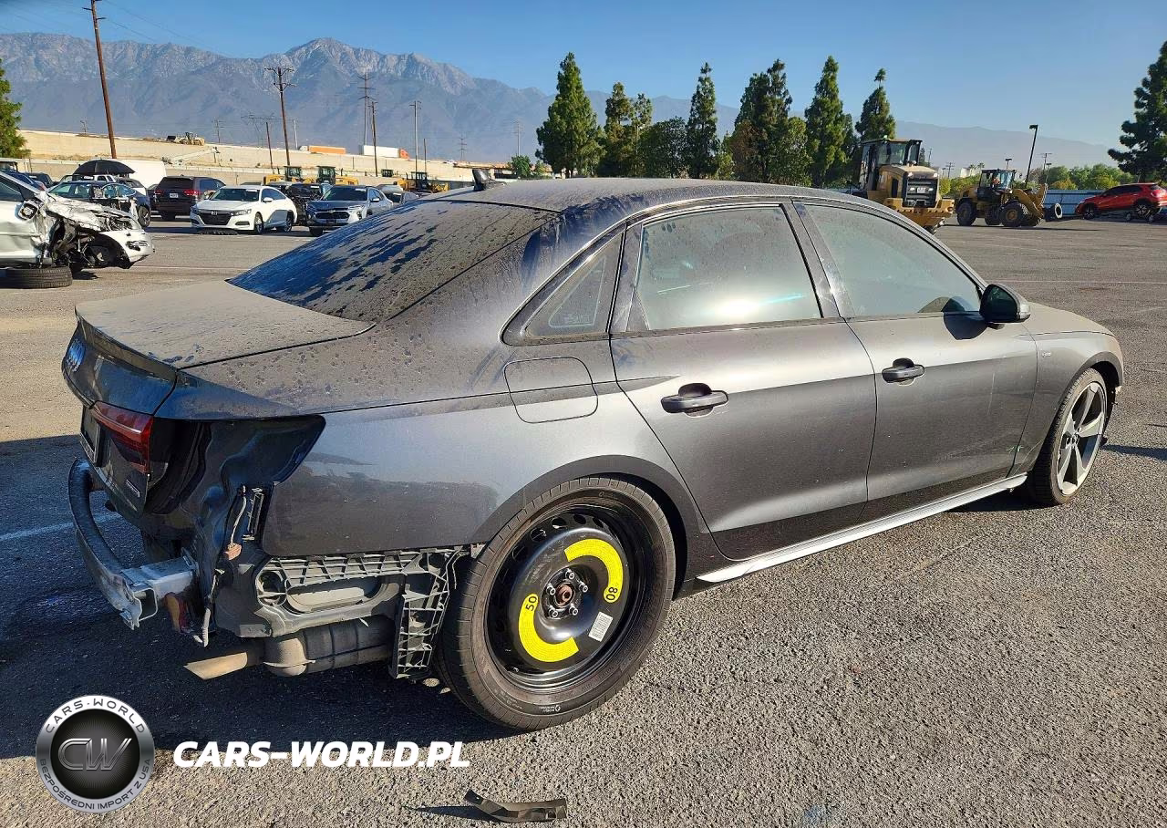2021 Audi A4 Premium Plus 45 VIN:WAUEAAF42MA026910 - 3