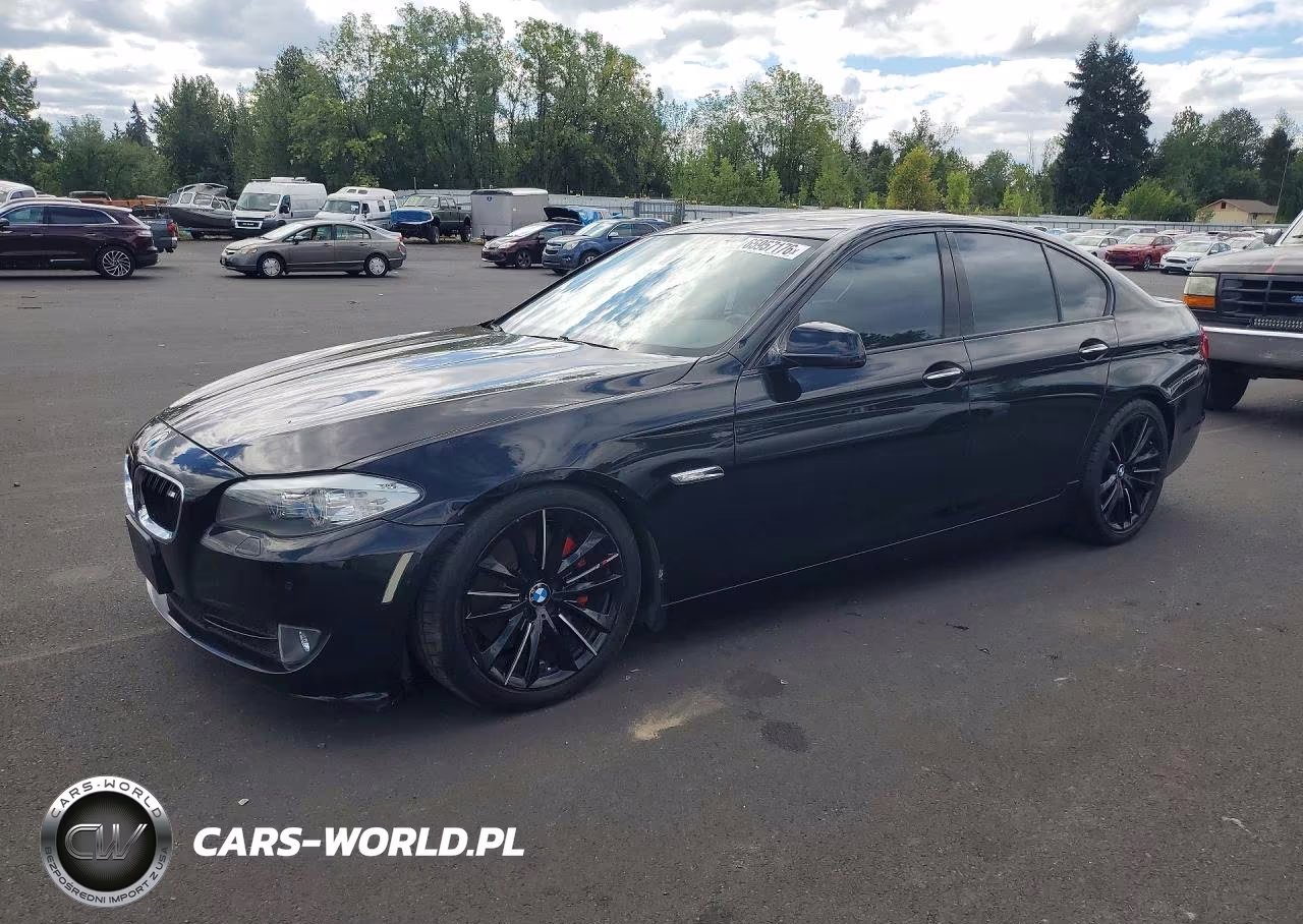2011 BMW 550 I – zdjęcie 1 z 12