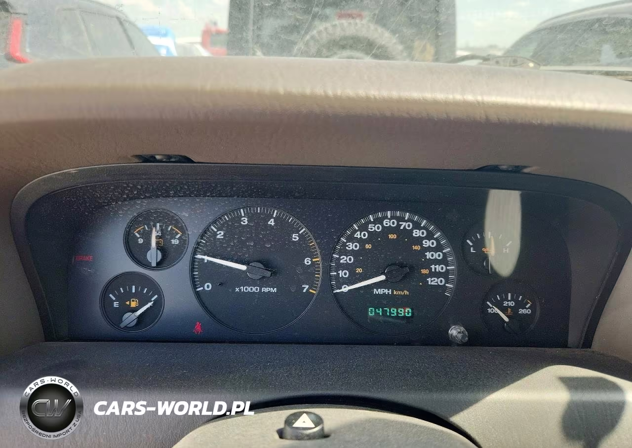 2004 Jeep Grand Cherokee Laredo VIN:1J4GX48S14C220074 - 9