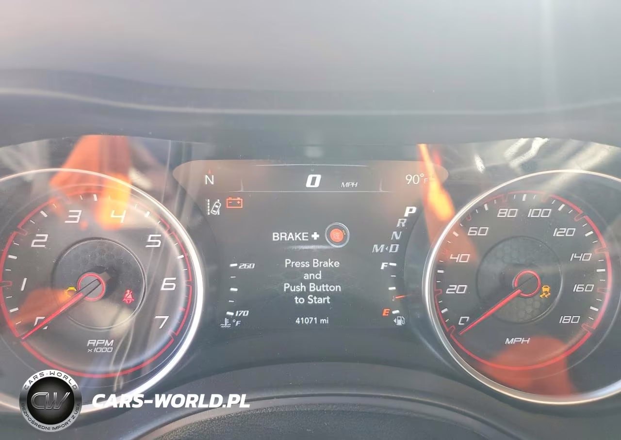 2023 Dodge Charger Scat Pack VIN:2C3CDXGJ7PH648454 - 9
