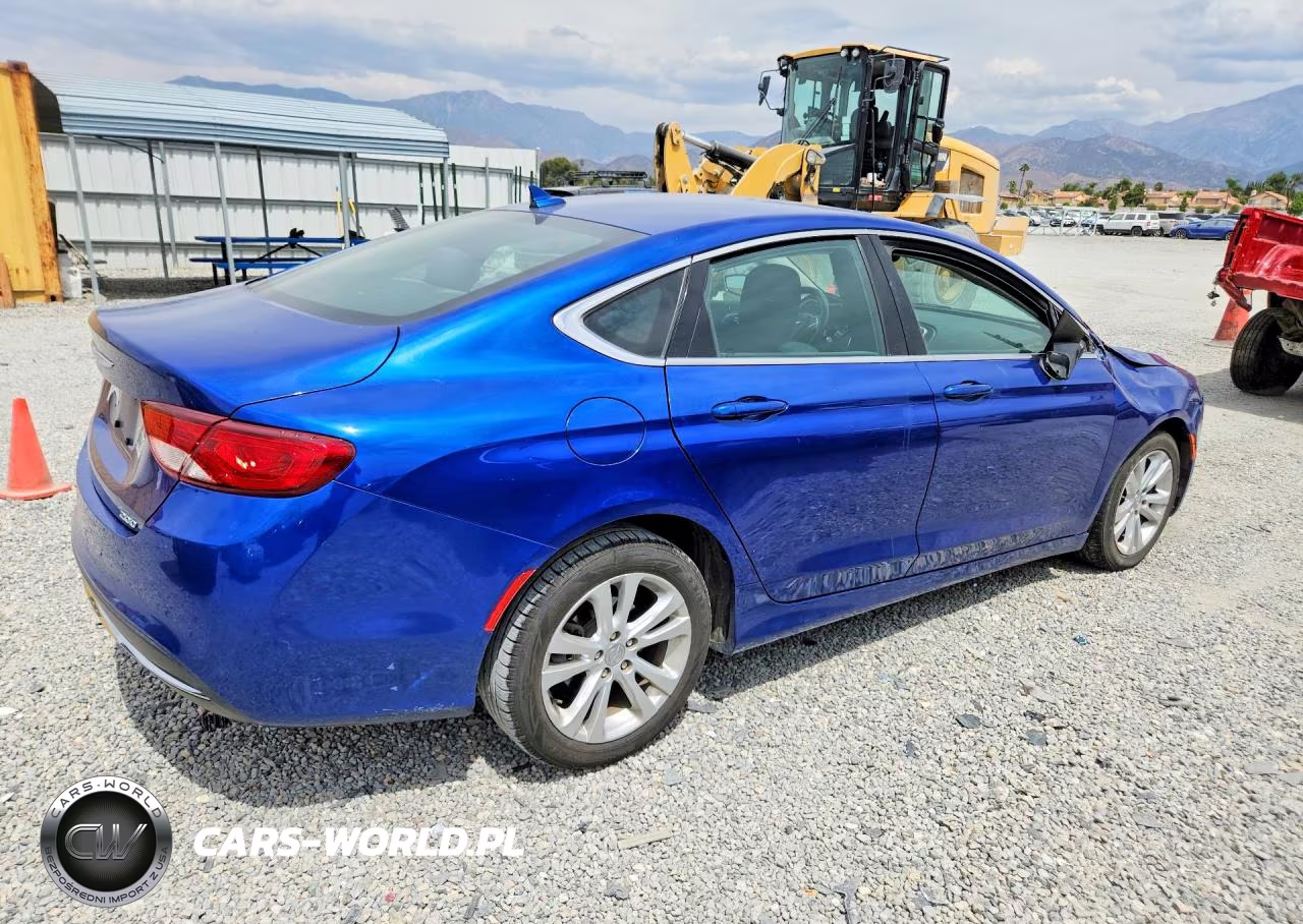 2016 Chrysler 200 Limited VIN:1C3CCCAB3GN122472 - 3
