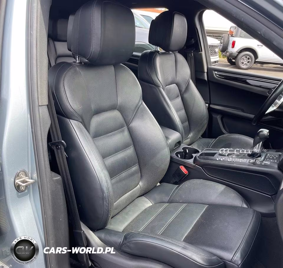 2020 Porsche Macan S VIN:WP1AB2A57LLB30671 - 5
